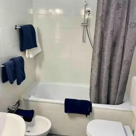 Tivarnella - Large And Bright Attic In Center 的里雅斯特